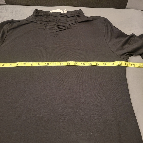 Soft Surroundings Marina Ruched Mock Neck Long Sleeve Top Size L - Picture 3 of 7